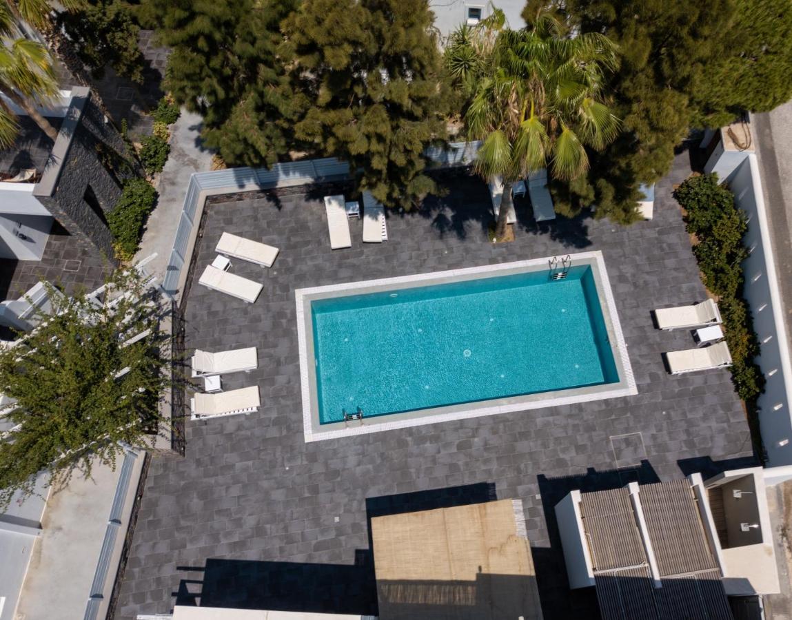 Meltemi Excelsior Suites Периса Екстериор снимка